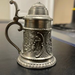 Sks-zinn 95% pewter vintage collectible